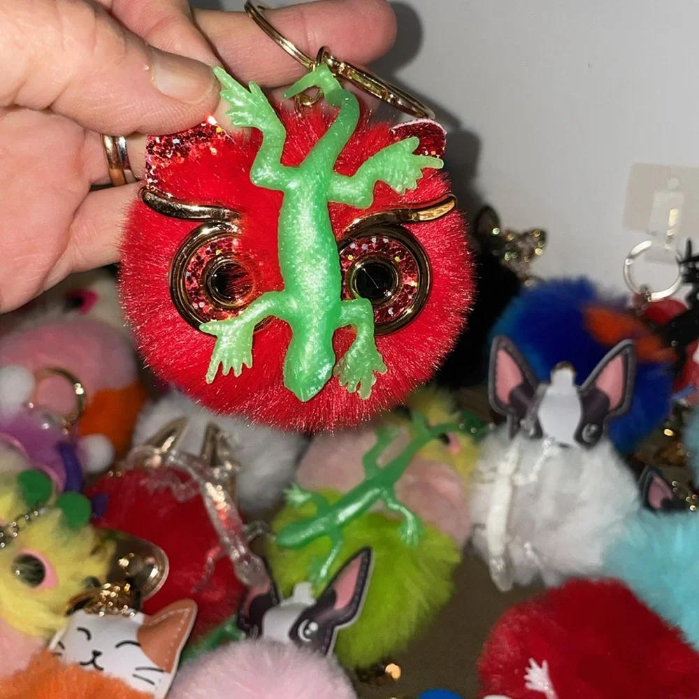 Keychain and toy lizard price for one keychain - Picture 5 of 11